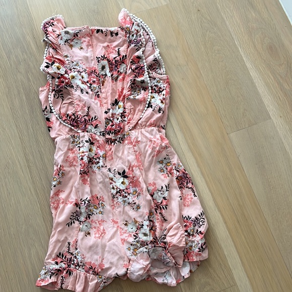 Romper - Picture 2 of 3